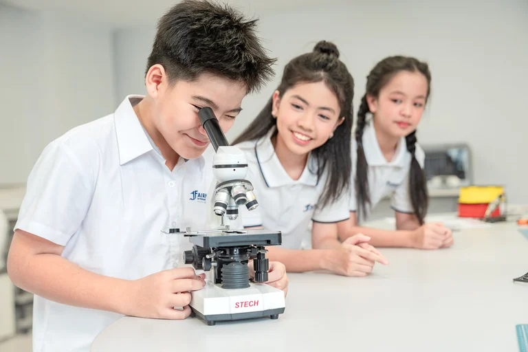 A rigorous U.S. Common Core–aligned curriculum