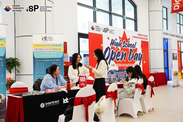 HTS open day welcomes families for 2025 experience